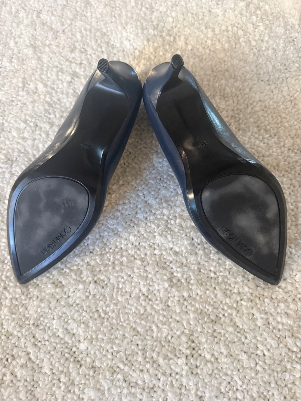Calvin Klein Navy Blue Leather Pointed Toe Pumps Size 9.5 - Picture 6 of 8